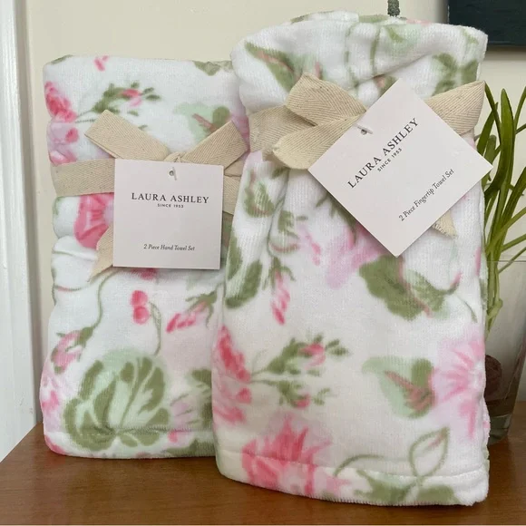 Laura Ashley Morning Gloria - Picture 5 of 6